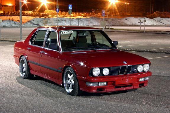 BMW E28.jpg