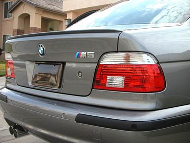 E39-Lip-Spoiler-1L.jpg