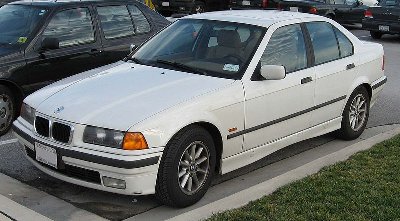 800px-BMW-E36-sedan.jpg