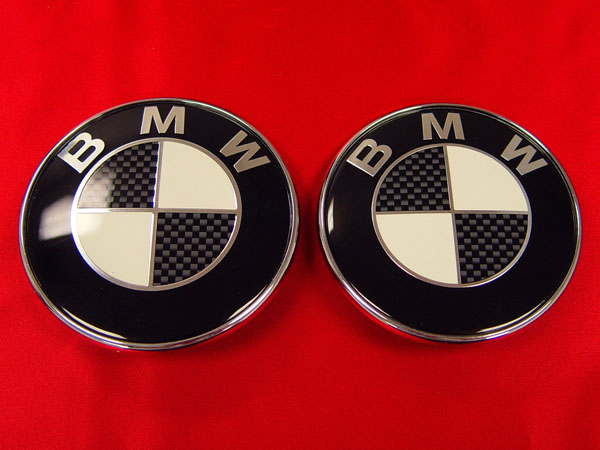 BMW_CARBON_EMBLEM_ROUNDLE_PAIR.jpg