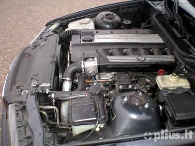 bmw-325_2.jpg